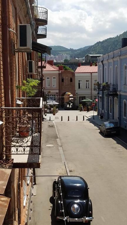 Art House Lägenhet Tbilisi Exteriör bild