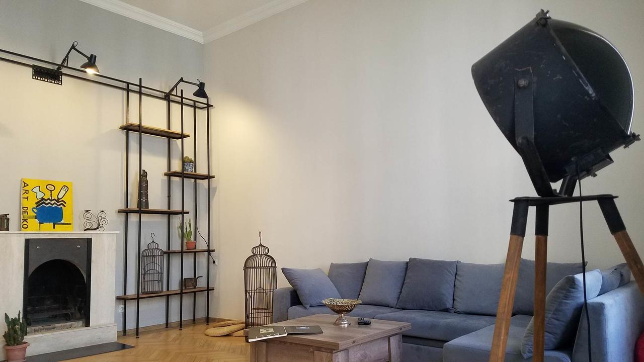 Art House Lägenhet Tbilisi Exteriör bild