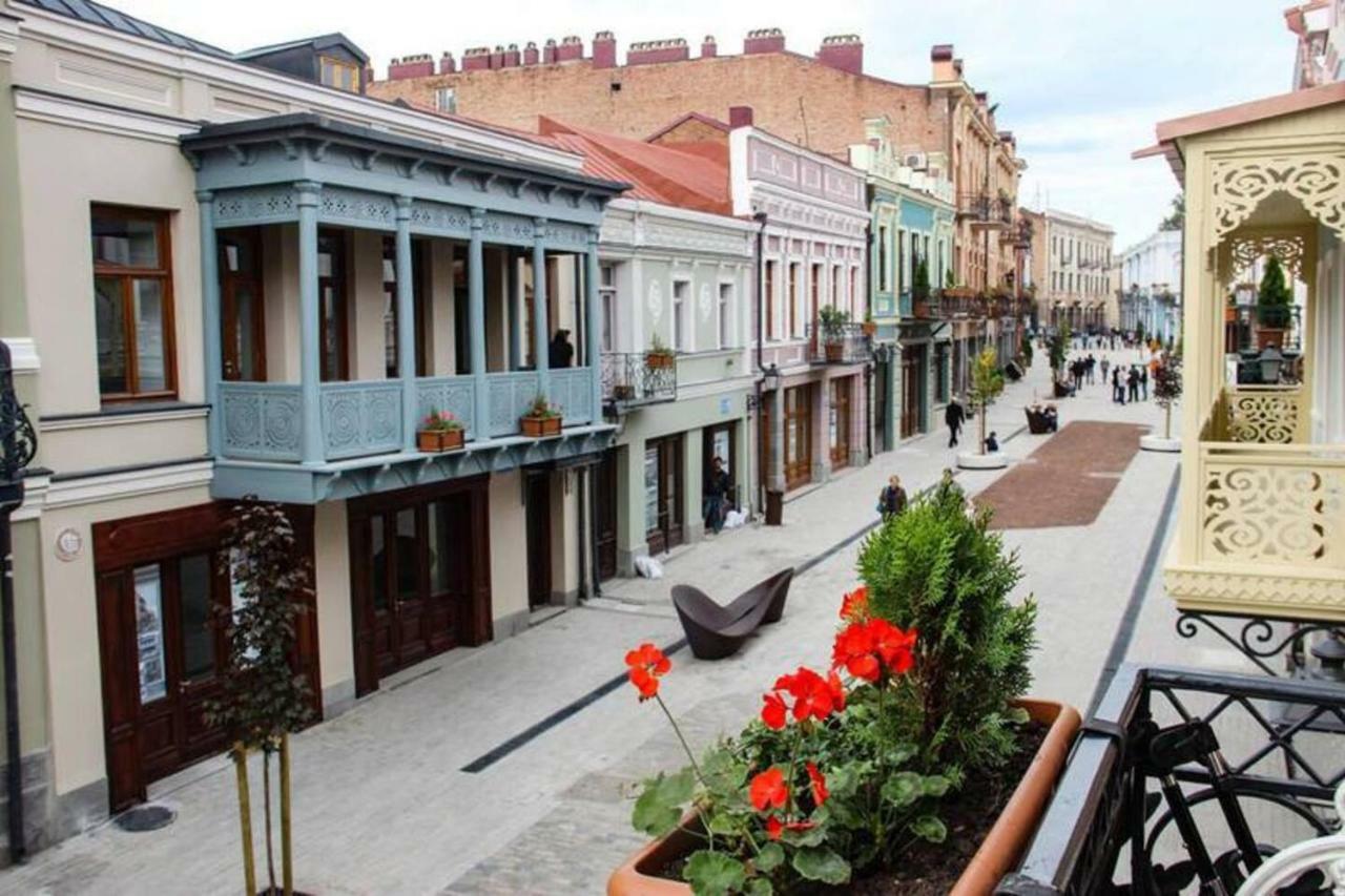 Art House Lägenhet Tbilisi Exteriör bild